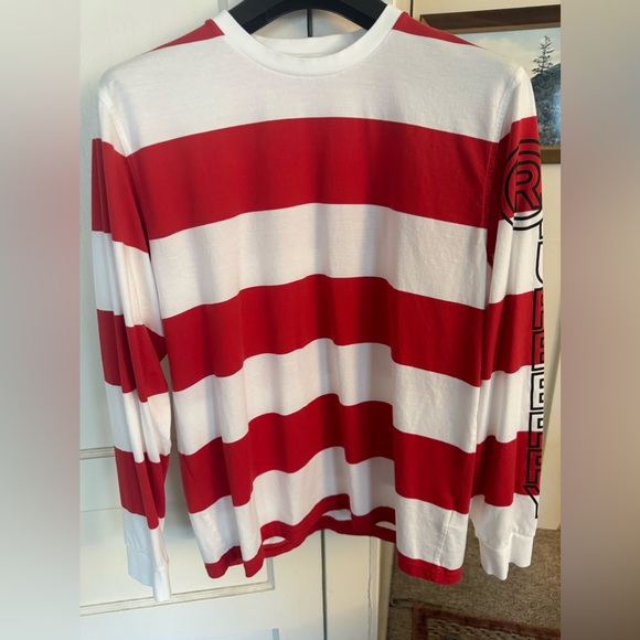 BURBERRY LONG SLEEVE TEE - Picture 2 of 9